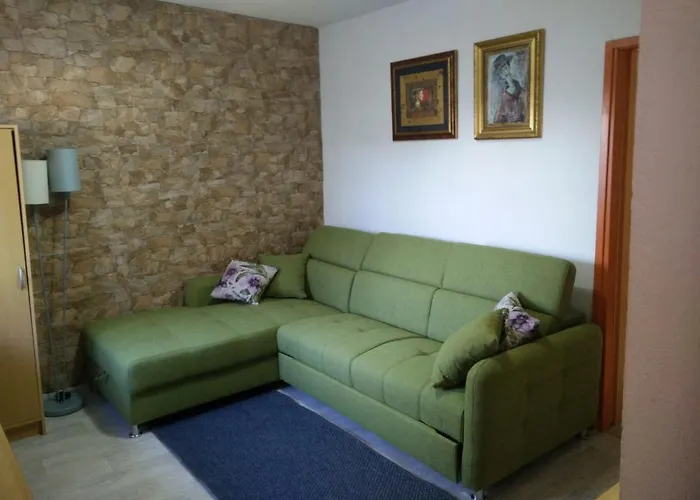 Babaja Apartman *