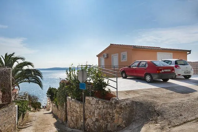 Appartement Babaja *
