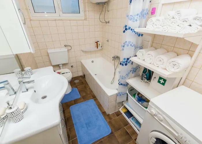 Babaja * Τρογκίρ